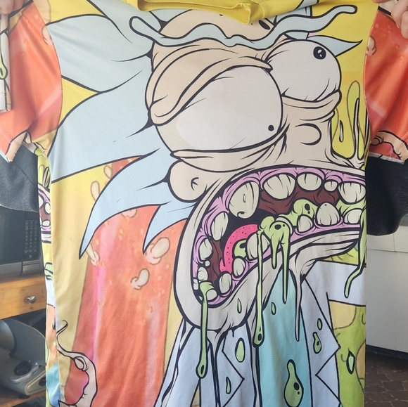 Rick&Morty Shirt - Picture 5 of 10